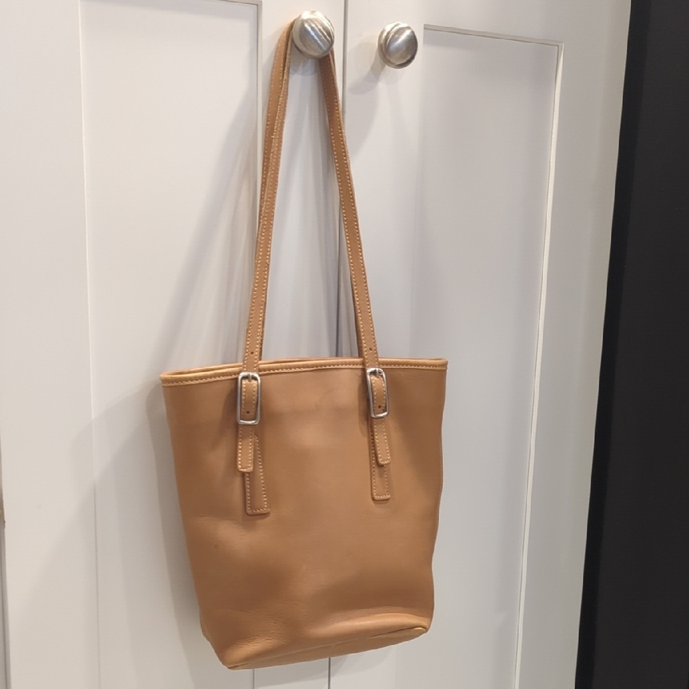 Vintage Coach Legacy Bucket Bag #9803 In Camel